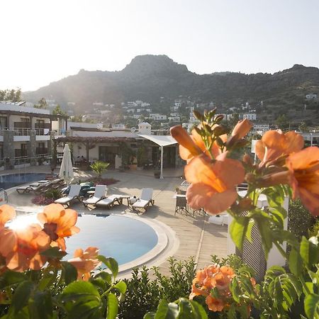 Genc Hotel Bodrum Esterno foto