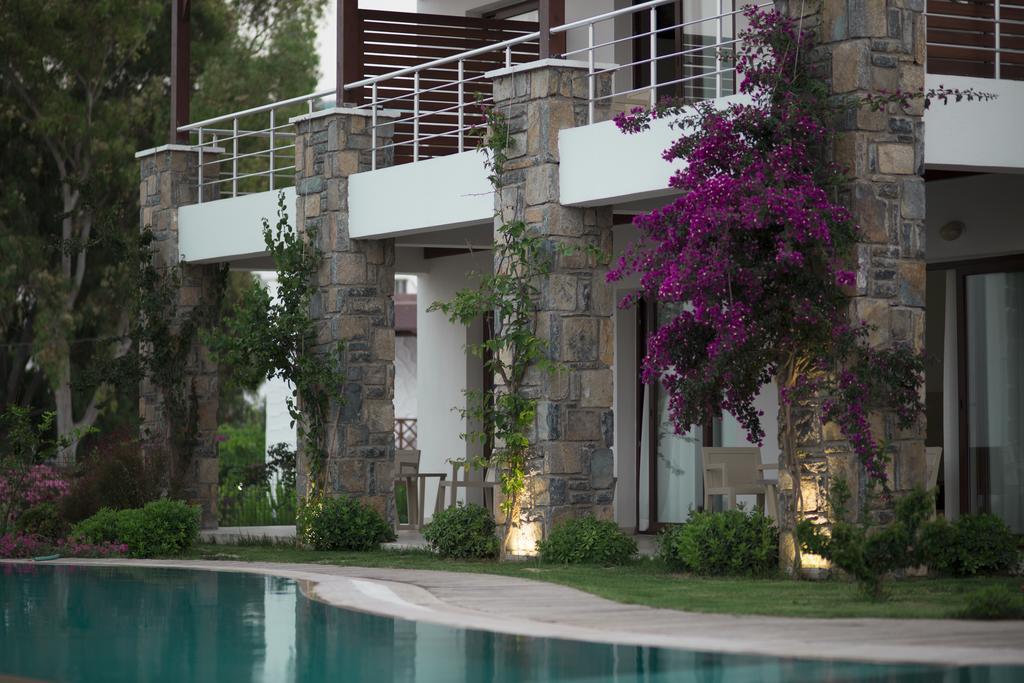 Genc Hotel Bodrum Esterno foto